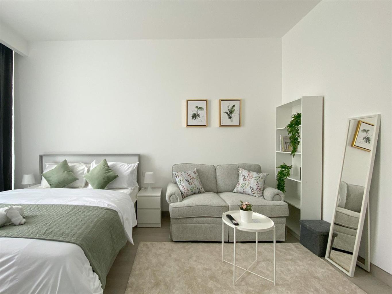 Apartment Wanderlust Whisk Away With Huge Balcony In Jvc *